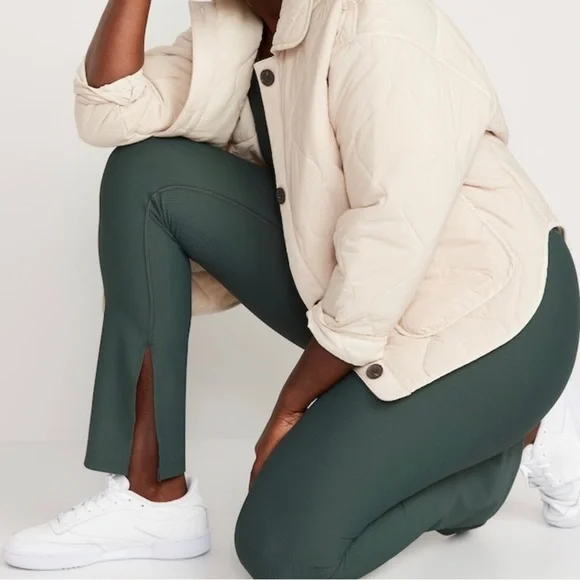 NWT! Extra High-Waisted PowerSoft Rib-Knit Split Flare Leggings - Size 2X💎 - Picture 3 of 12